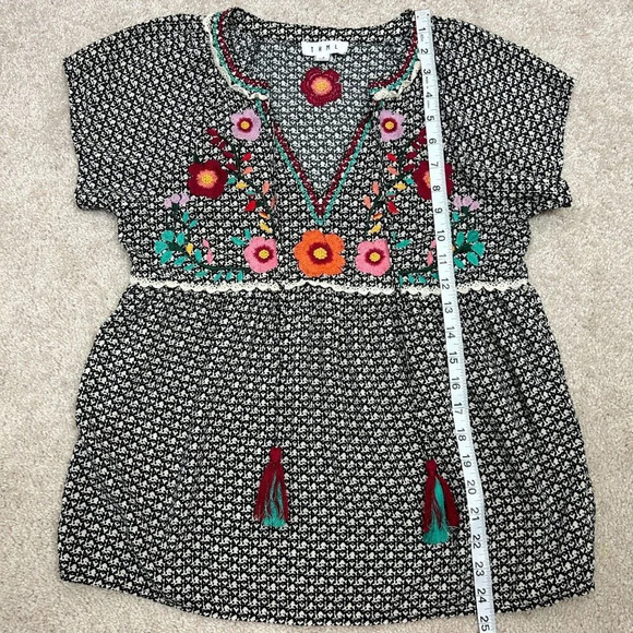 THML Top Womens Small Multicolor Floral Embroidered Tassel Crochet Ladies - Picture 10 of 13